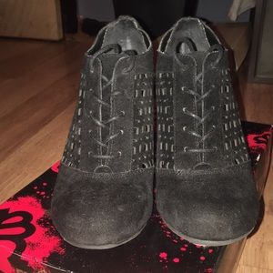 Fergalicious heels